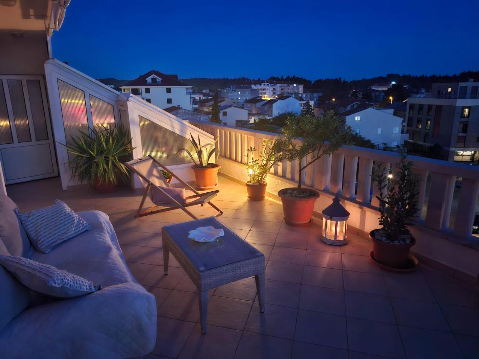Apartamento Happy Basset Terrace Makarska Exterior foto